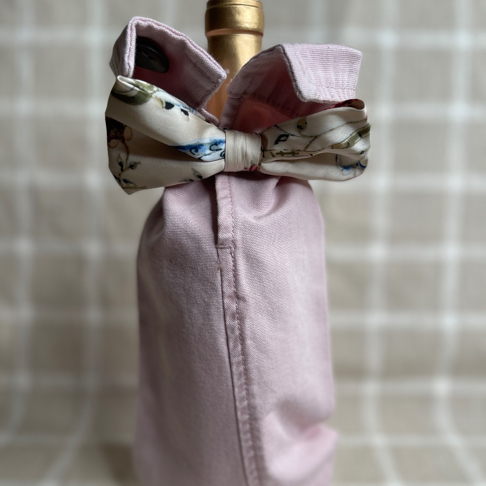 Handcrafted Wine or Liquor Bottle Gift Bag Made From Dress Shirt and Tie